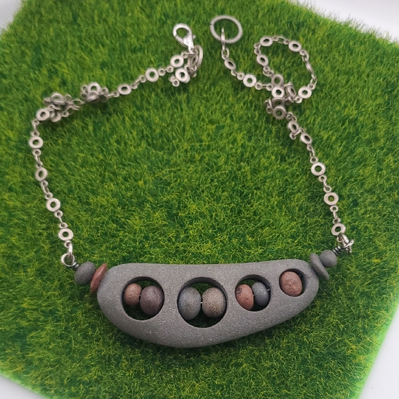 Serenity Rock Necklace 17 Inch N3821